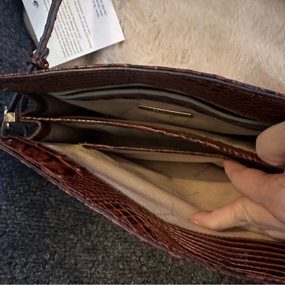 Brahmin Melbourne Alonna Pecan Crossbody - Picture 3 of 6